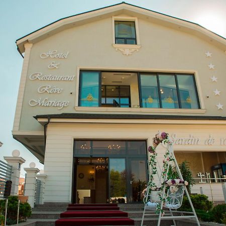 Reve Mariage Hotel บูคาเรสต์ ภายนอก รูปภาพ